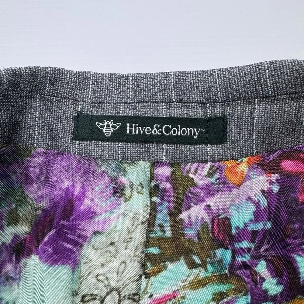 Hive & Colony Gray Pinstripe Blazer Mens 38L Wool Blend Floral Lined Sport Coat